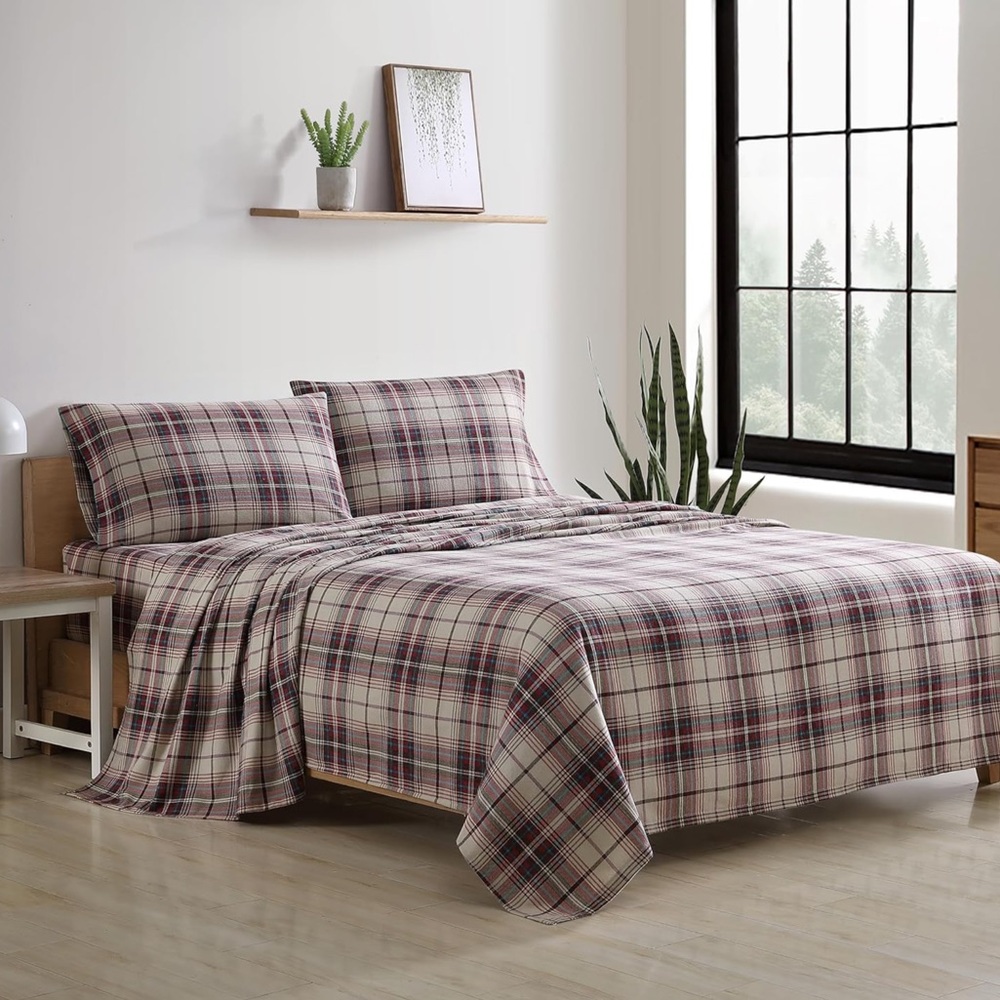 Eddie Bauer 4Pc Queen Size Montlake Red Plaid Flannel Sheet Set